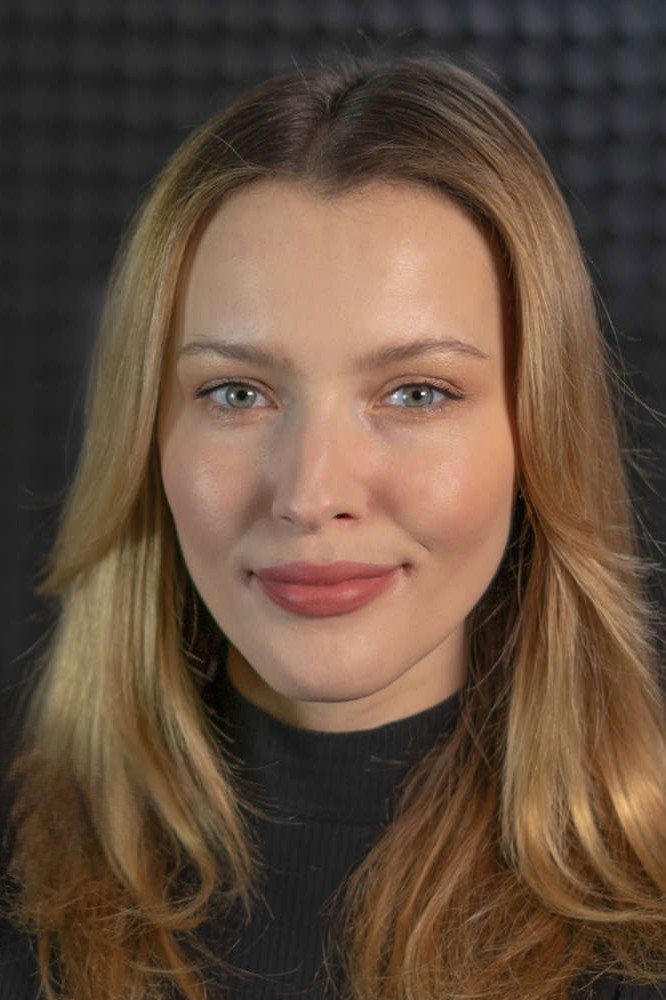 Linda Bartošová's poster