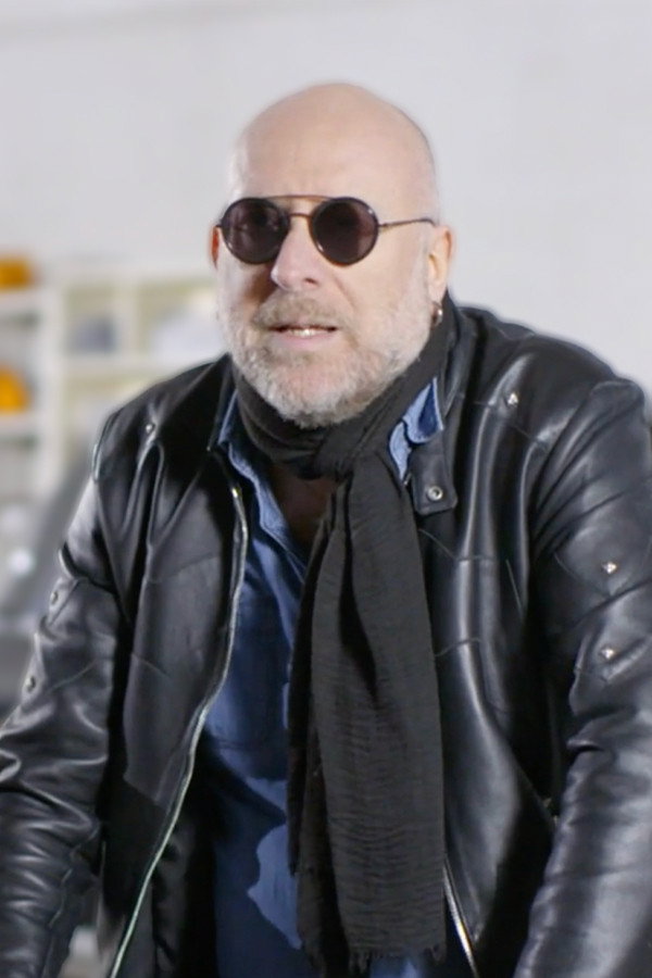 Mario Biondi's poster