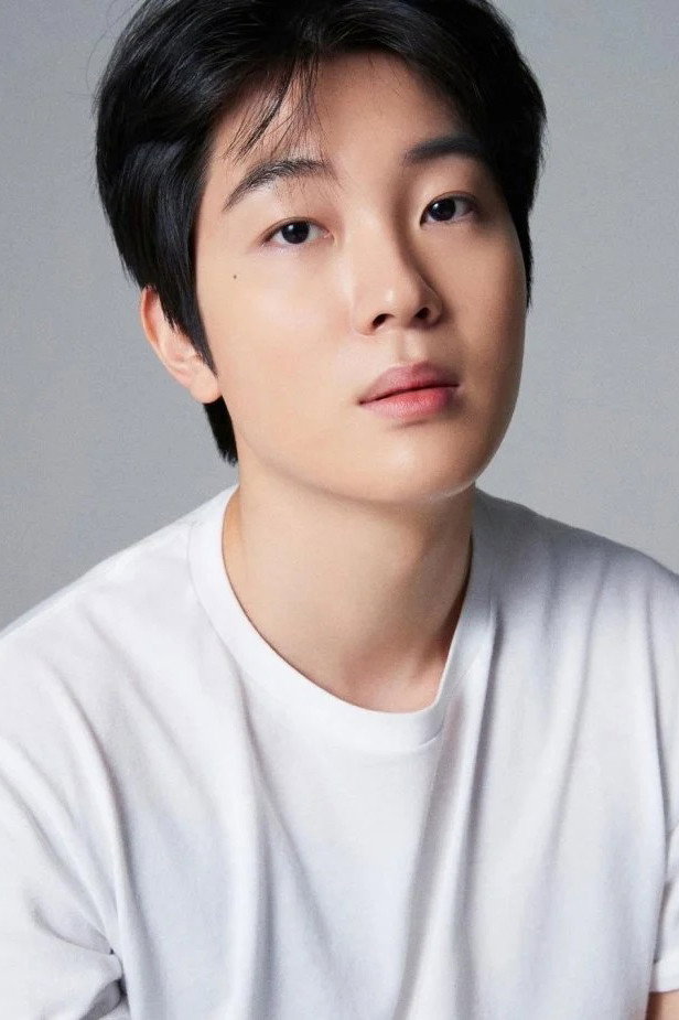 Kim Jin Woo's poster