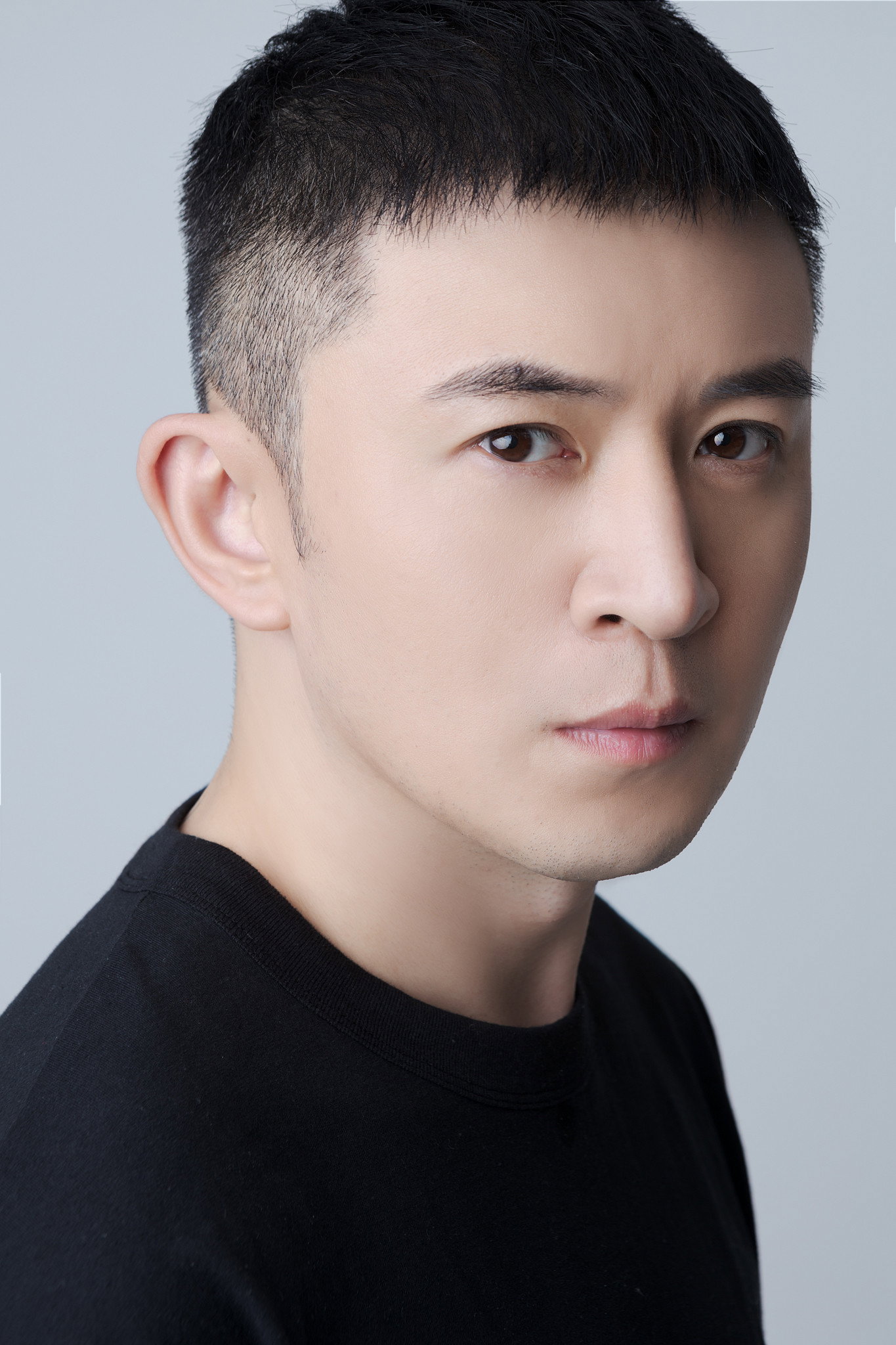 Guo Jiaming's poster