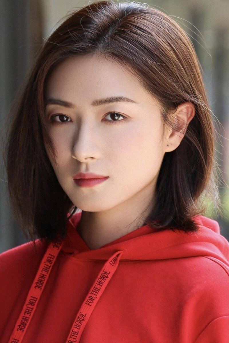 Wan Qian's poster
