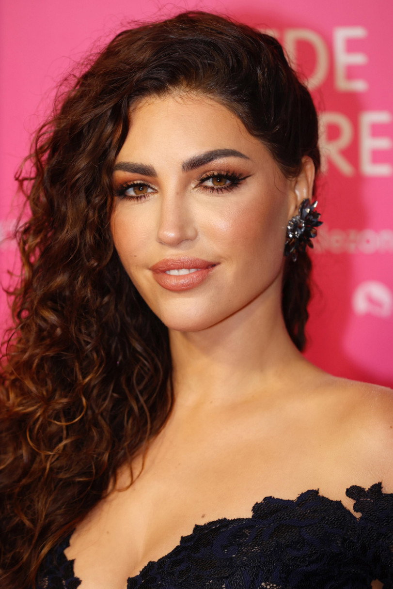 Yolanthe Cabau's poster