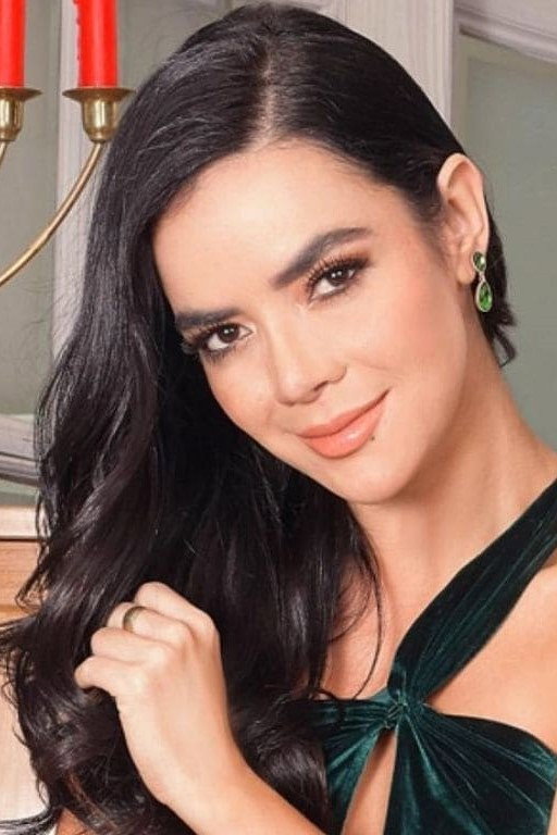 Elianis Garrido's poster