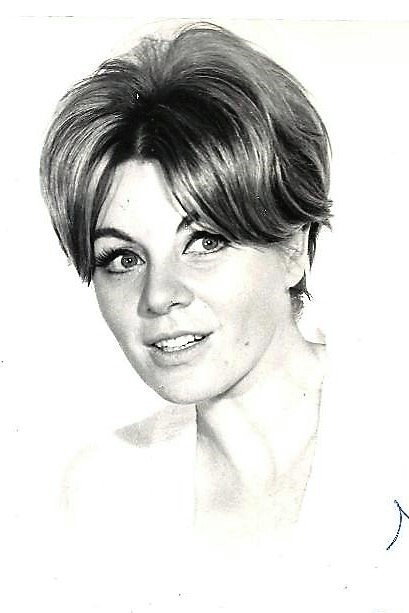 Elena María Tejeiro's poster