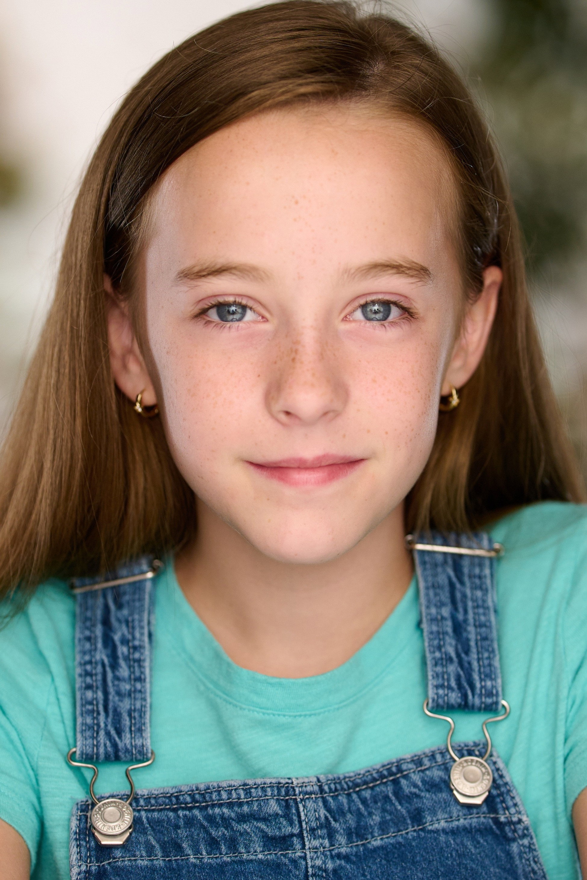 Ava Weiss's poster