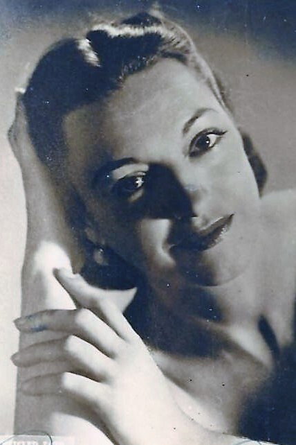 Nora Samsó's poster