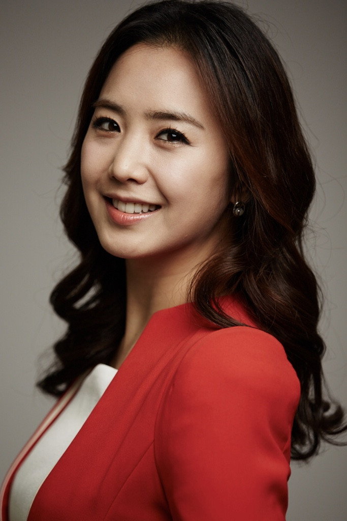 Lee Ji-ae's poster