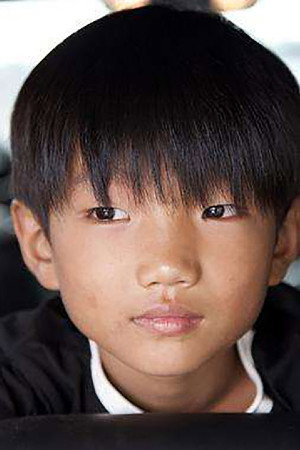 李云虎's poster