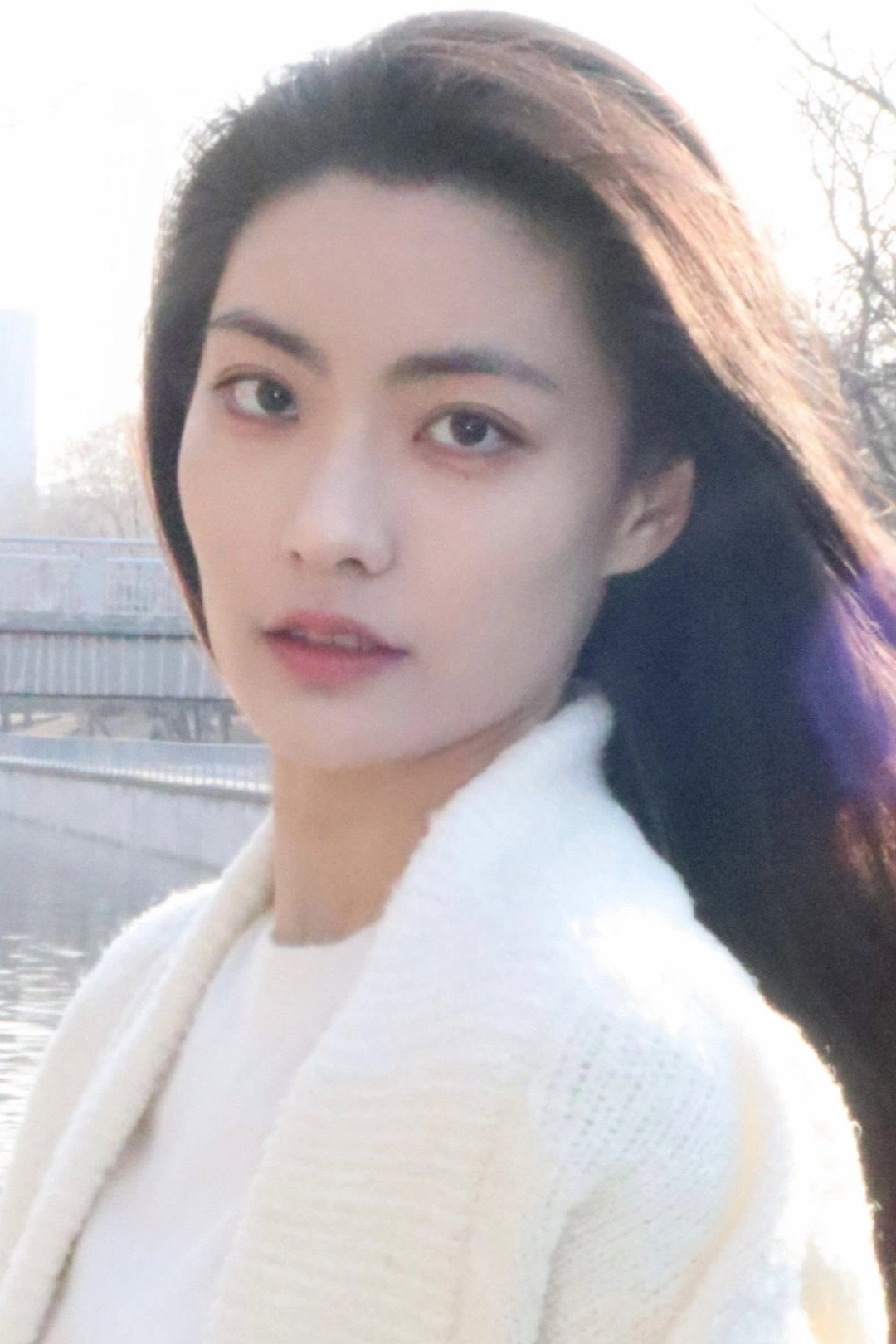 Ni Jia's poster