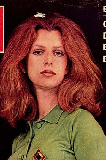 Danuza Leão's poster
