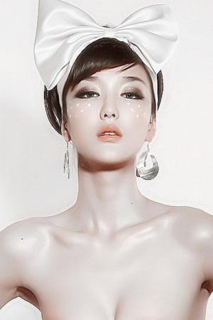 Kiara Li's poster
