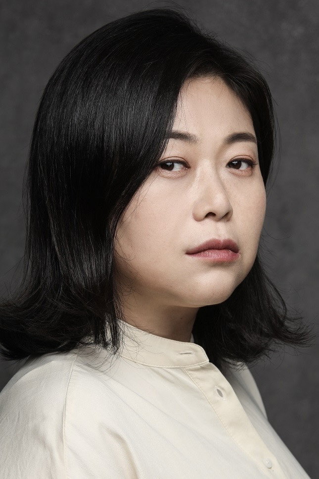 Lee Joo-mi's poster