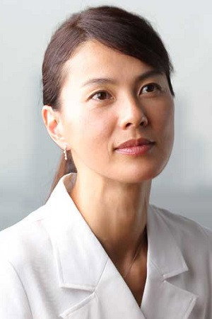 Makiko Esumi's poster