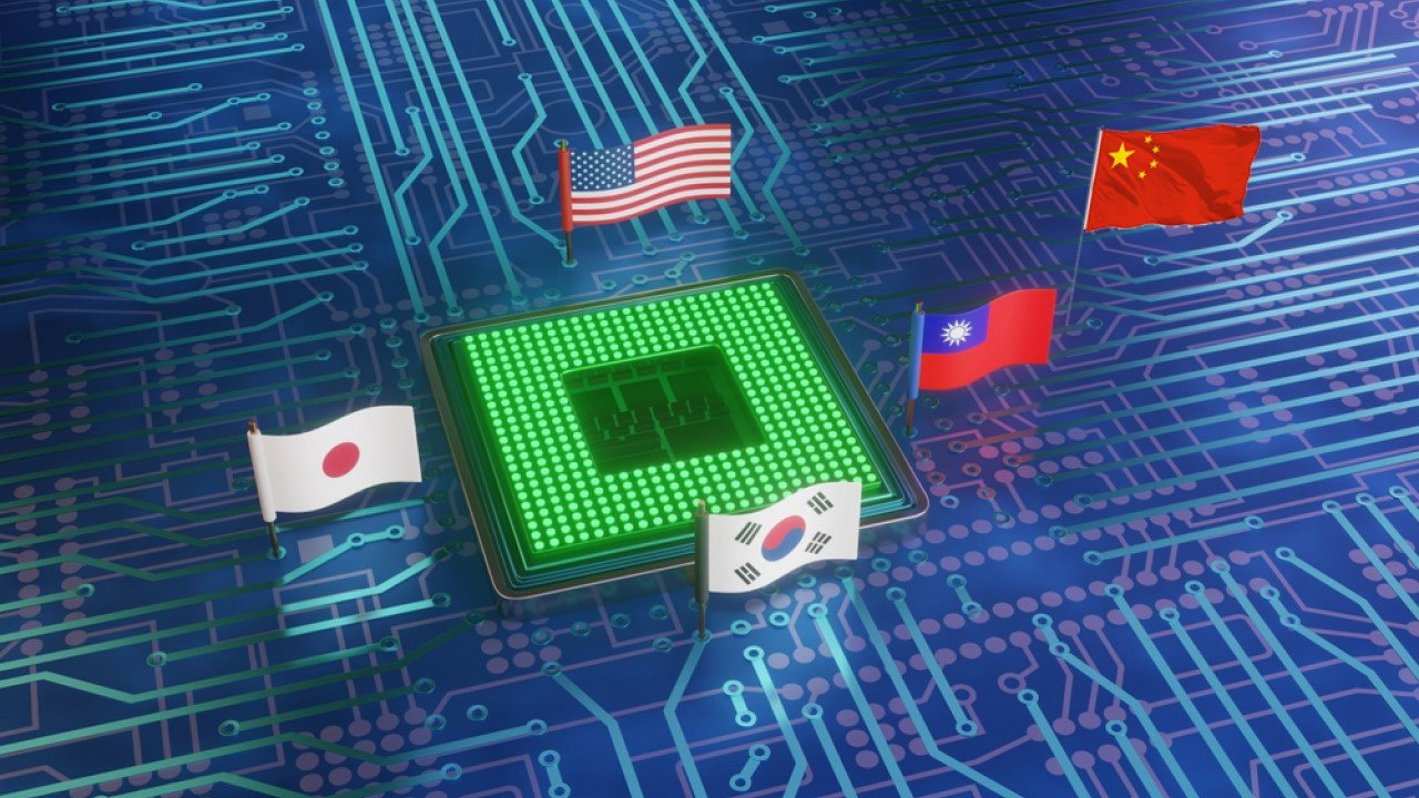 Microchip Wars's poster
