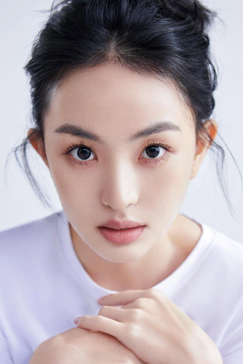 Lu Menglin's poster