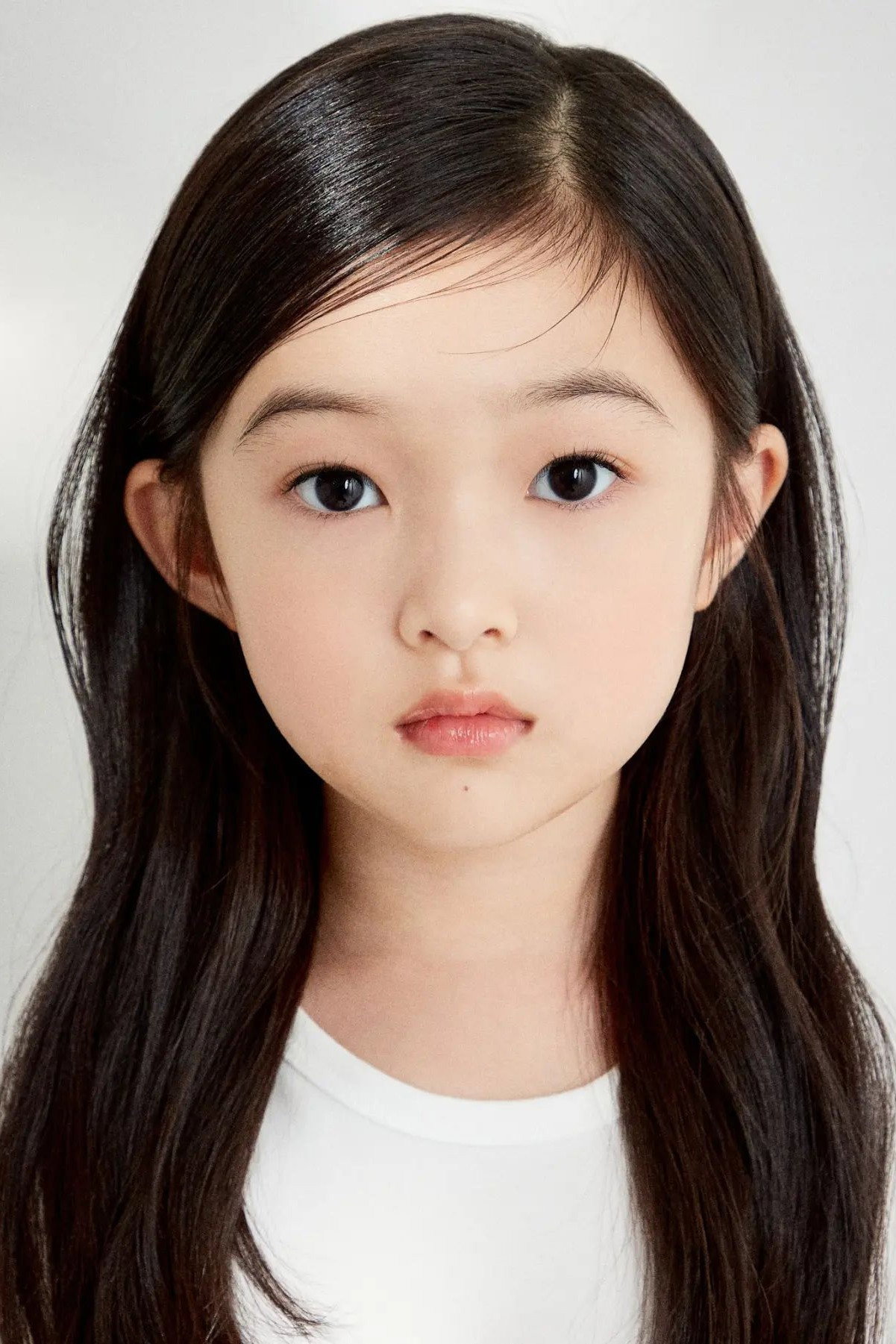 Yoon Chae-na's poster