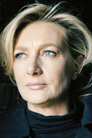 Anne Loiret's poster