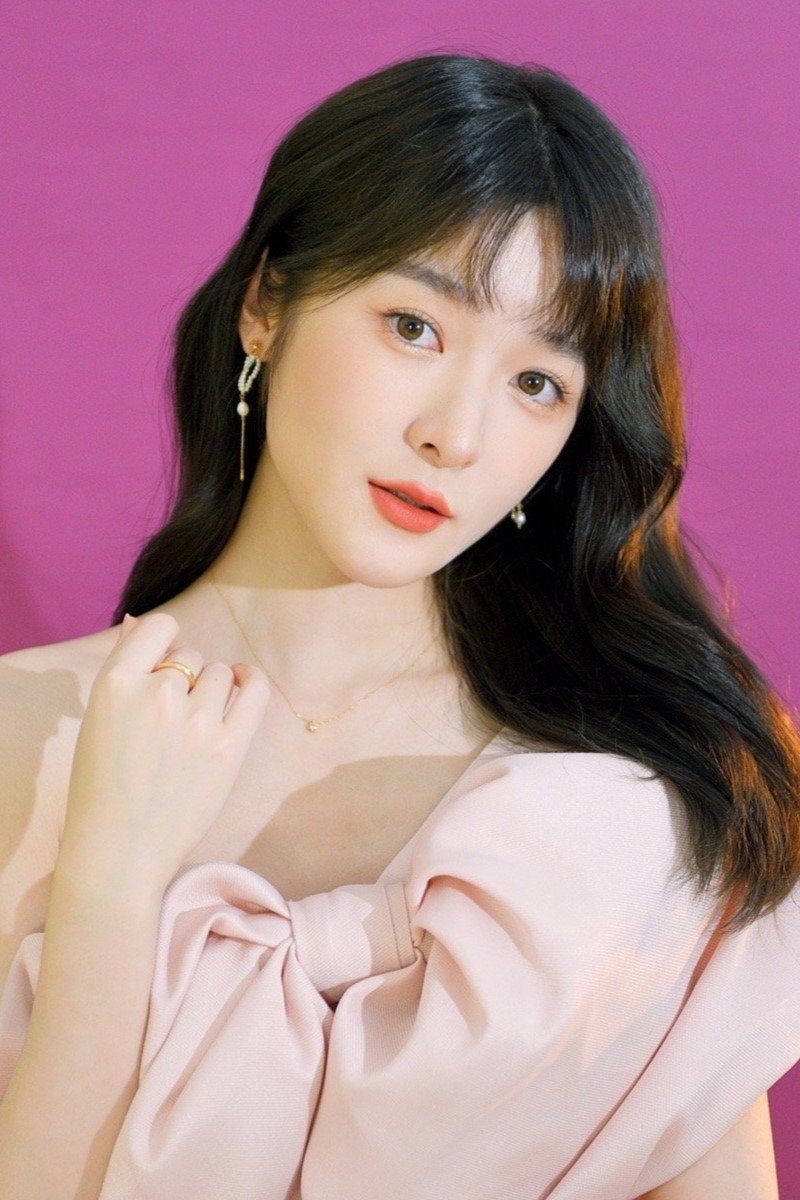 Xu Jiao's poster