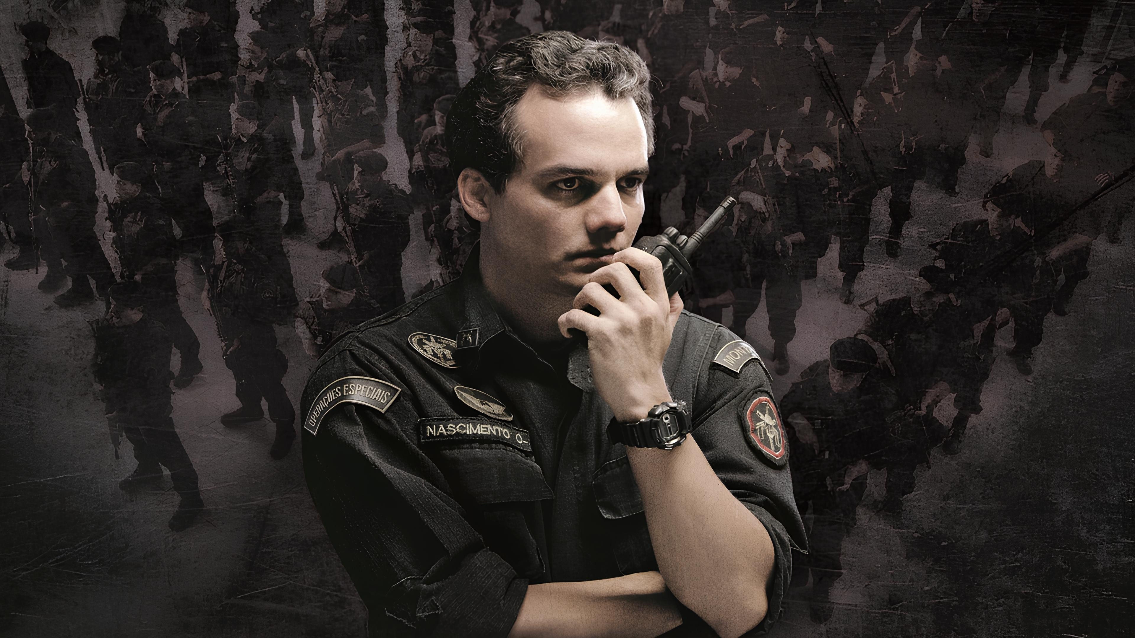 Elite Squad: The Enemy Within's poster