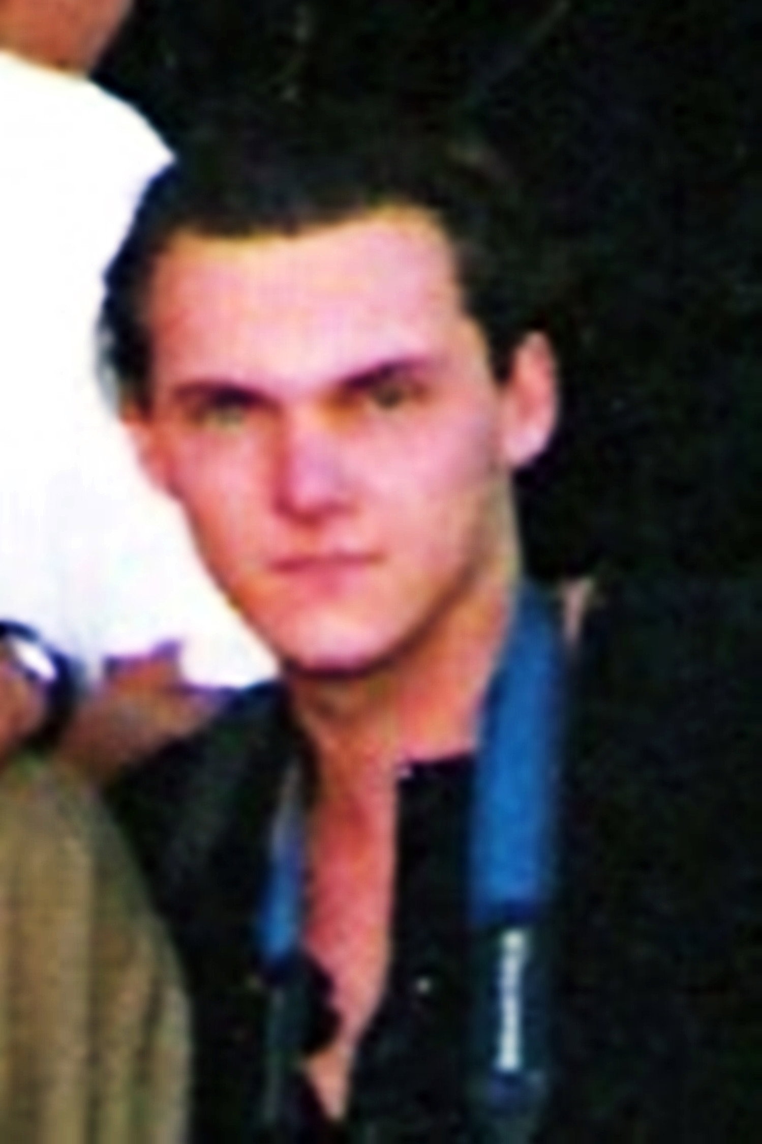 Loures Jahnke's poster