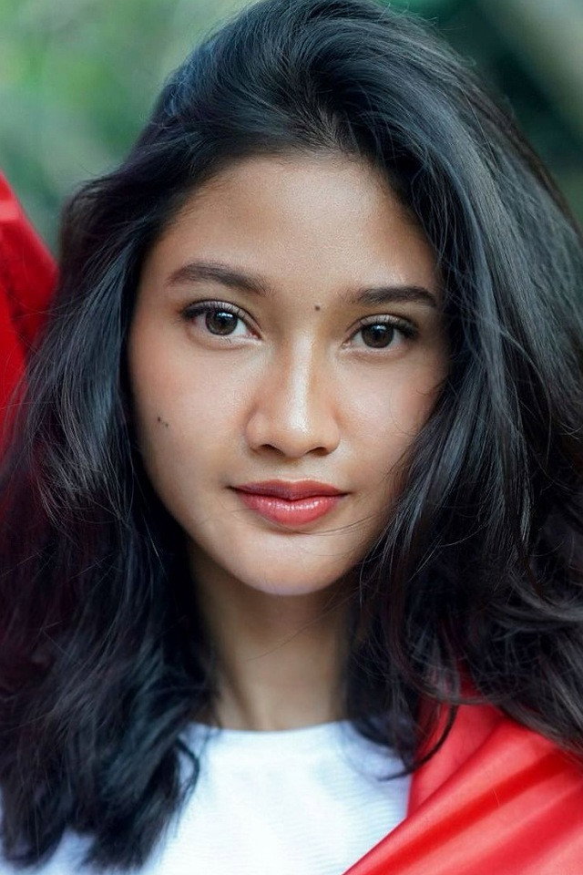 Claresta Taufan's poster