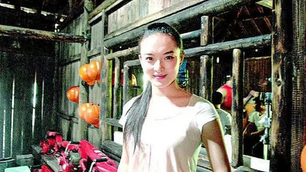 冰雪同行's poster