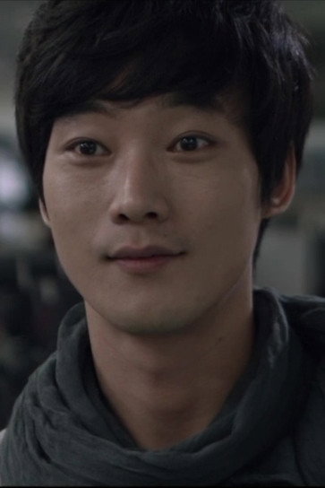 Hwang Bo-wook's poster