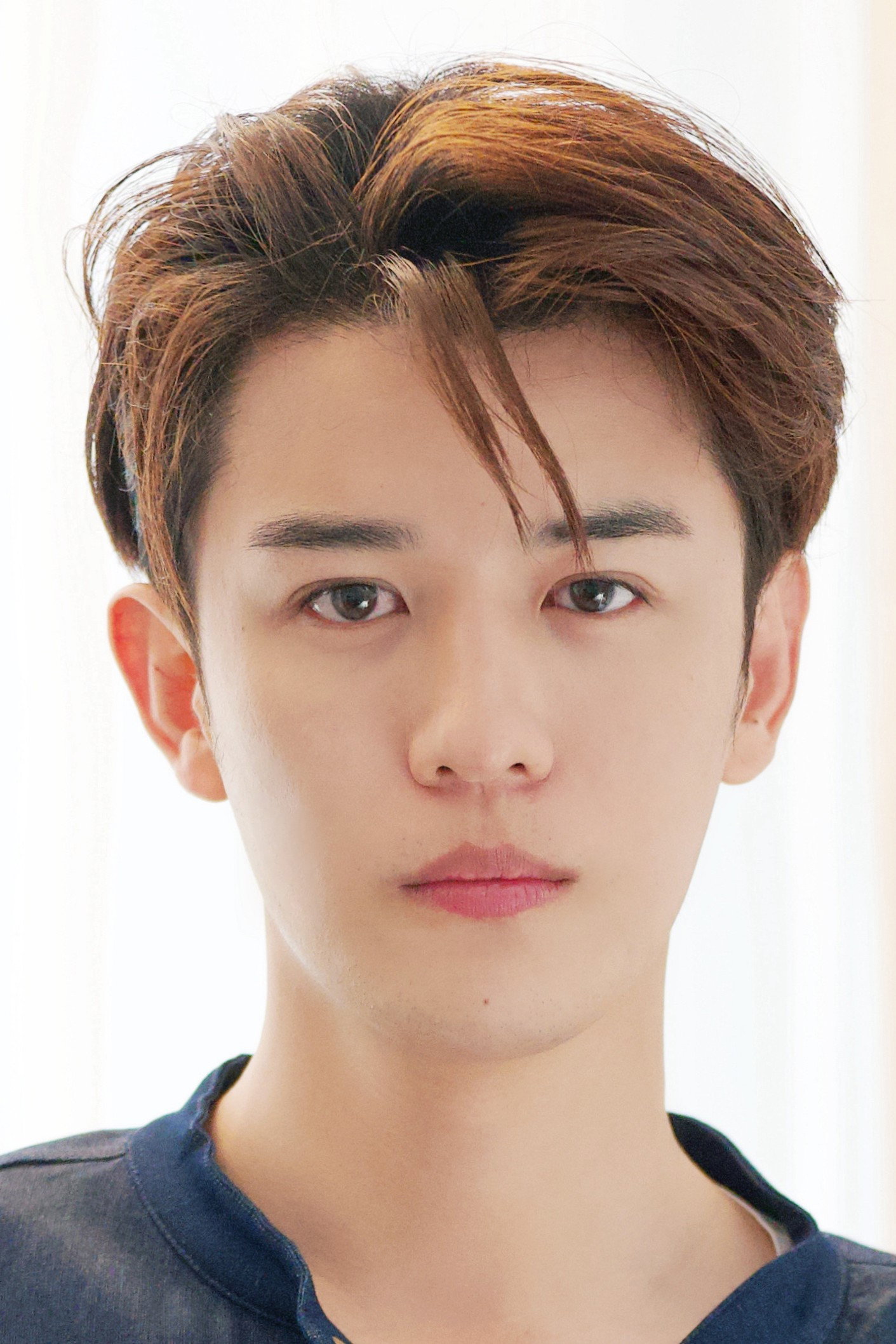 Meng En's poster