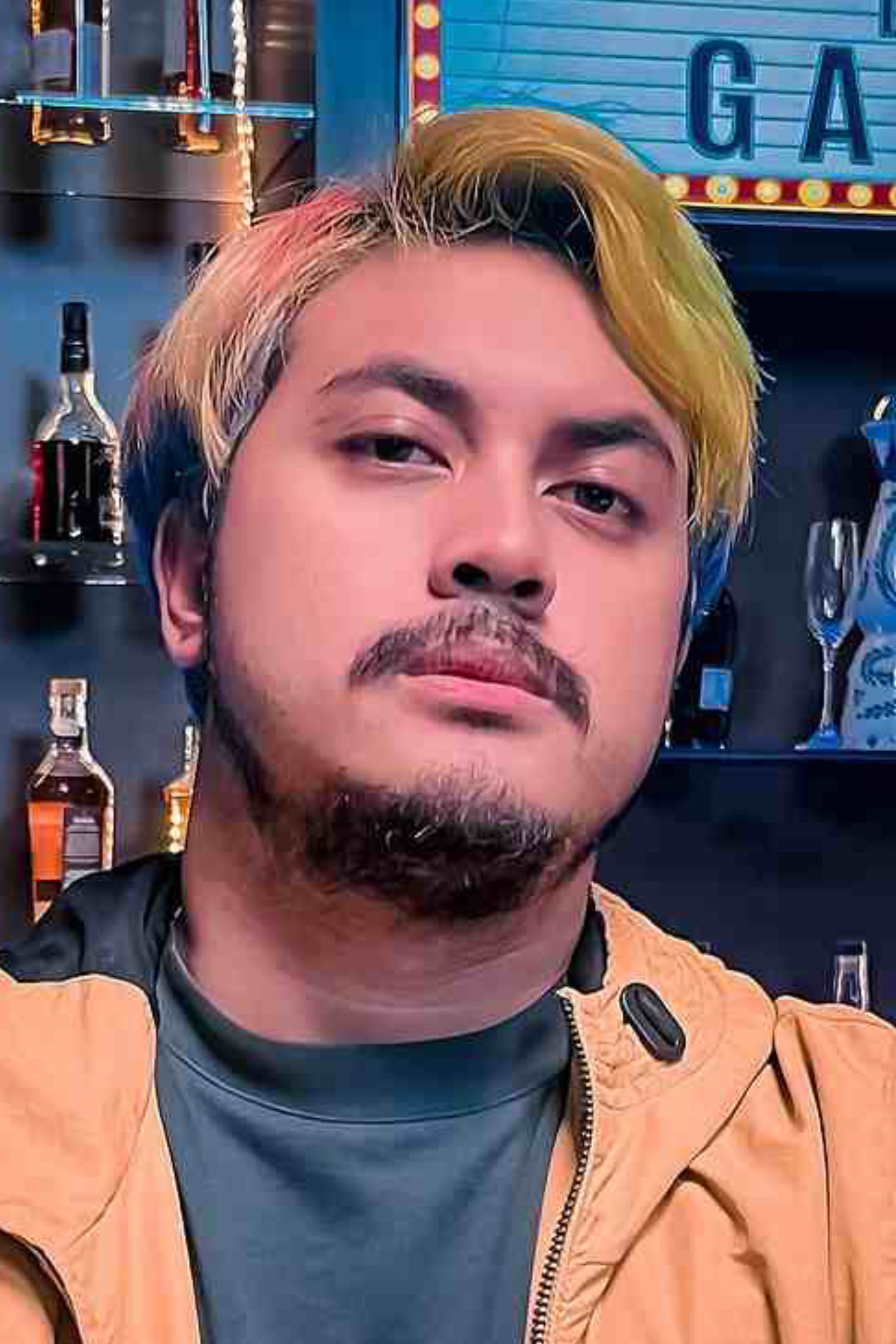 Mamang Osa's poster