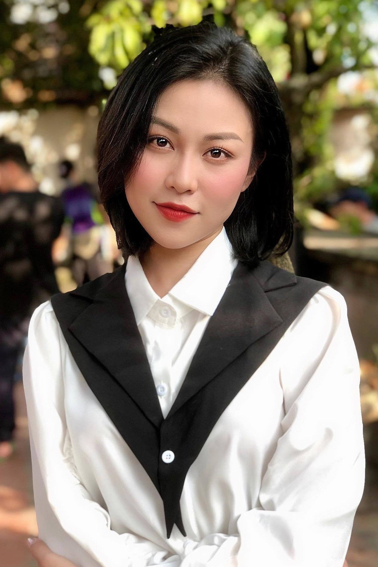 Quỳnh Châu's poster