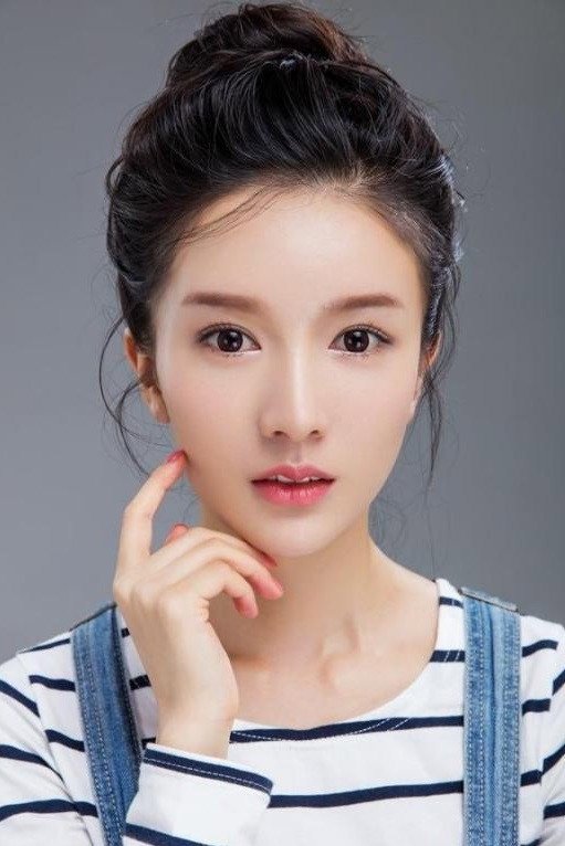 Li Aijin's poster
