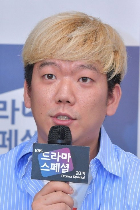 Lee Hyun-suk's poster