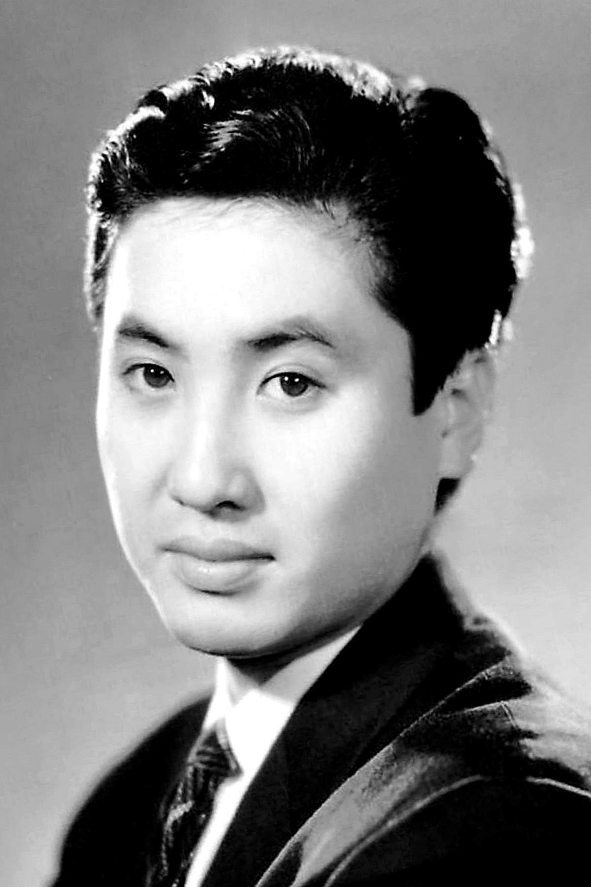 Kinnosuke Nakamura's poster