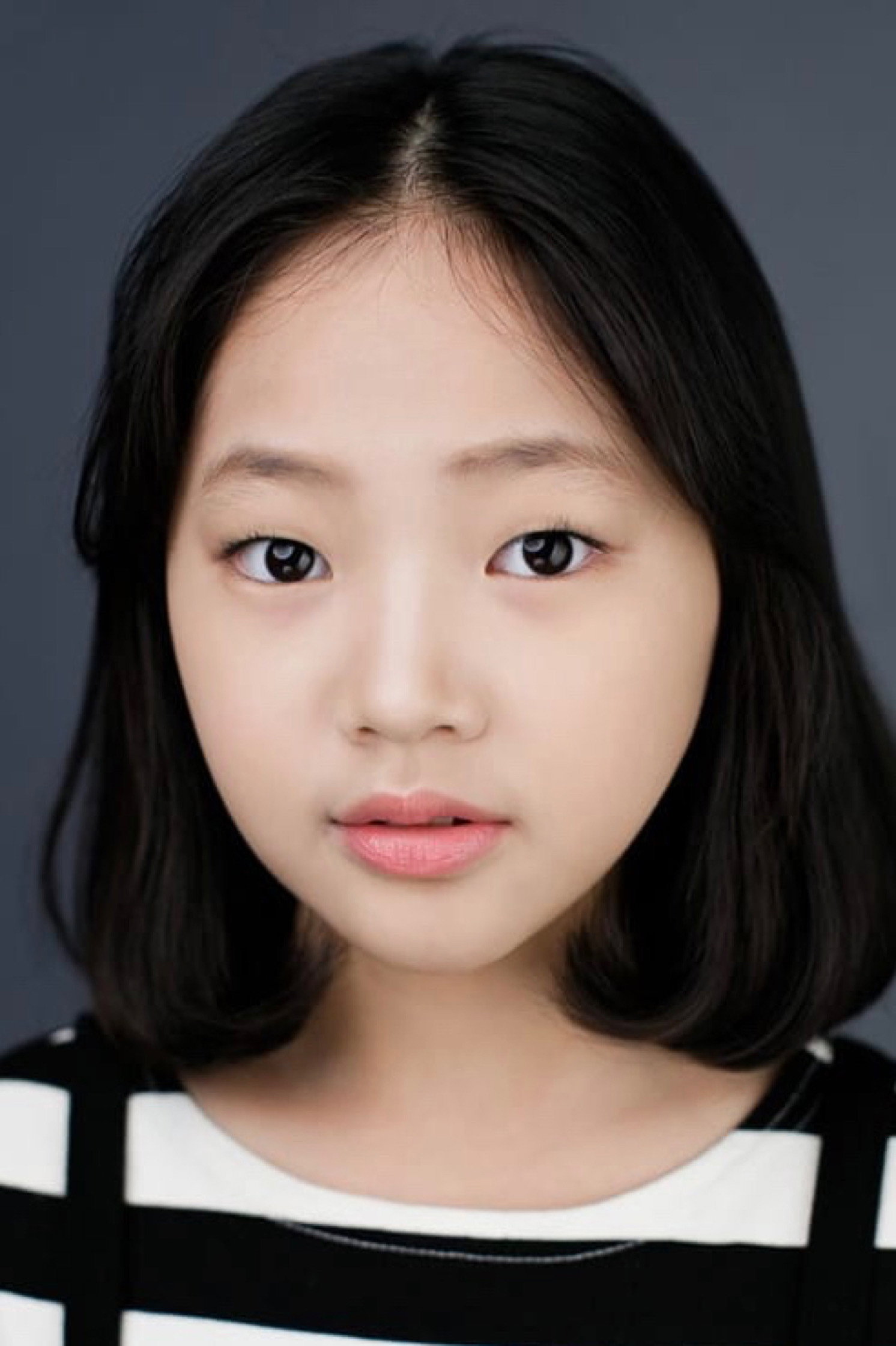 Kim Min-seo's poster