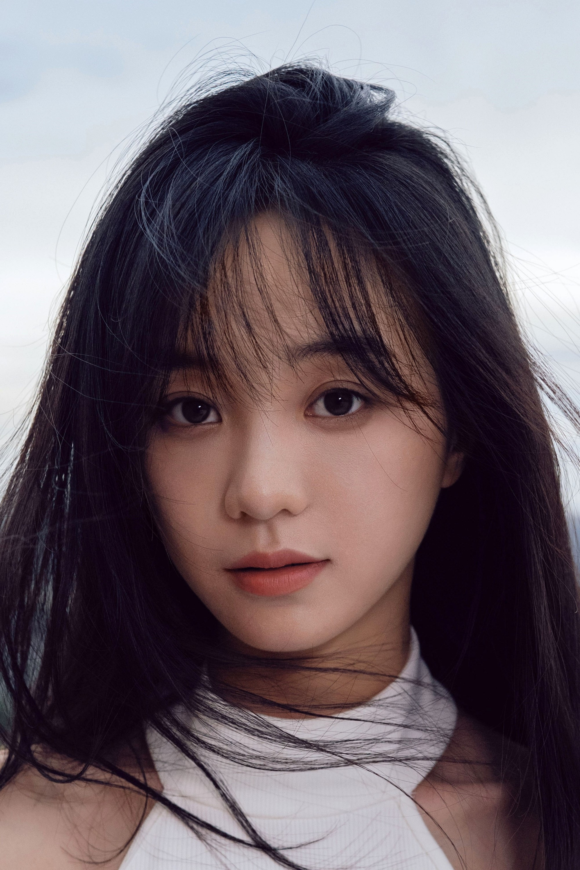 Hu Yixuan's poster