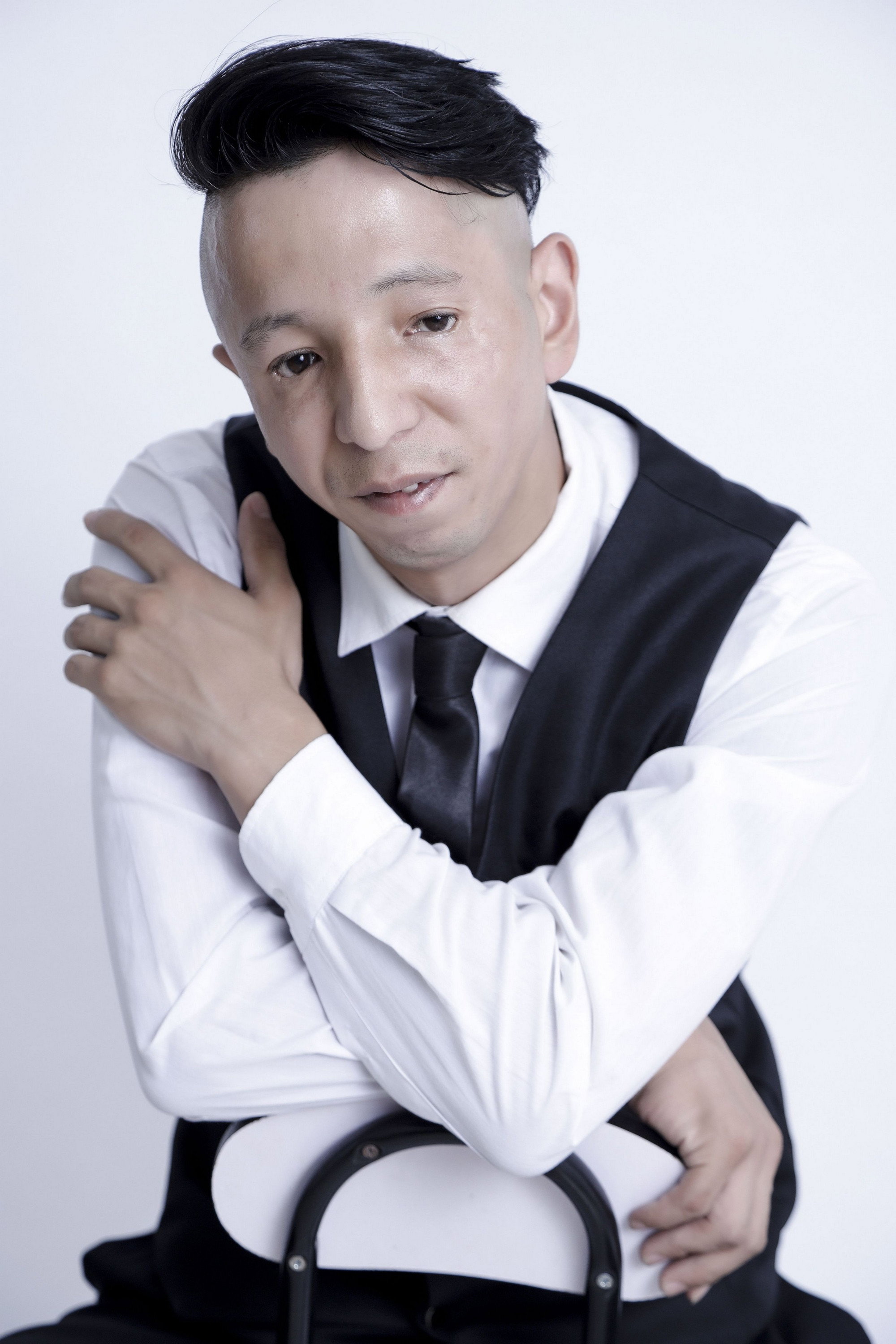 Zhang Fengjun's poster