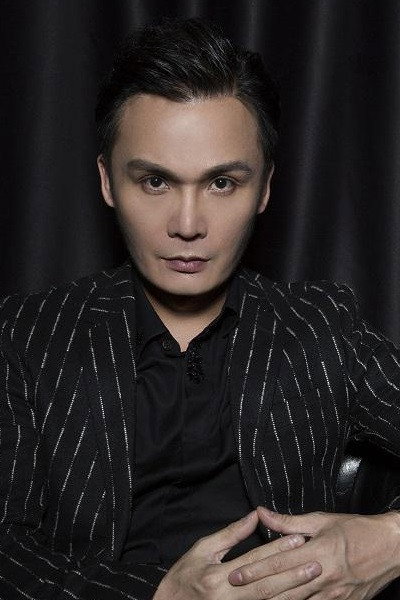 朱峰's poster