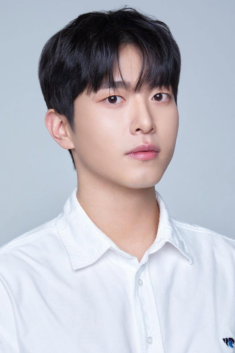 Park Jun-mok's poster