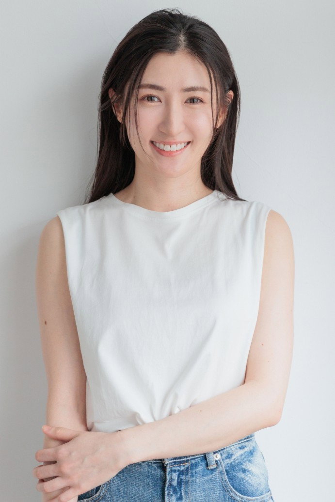 Hitomi Okaya's poster