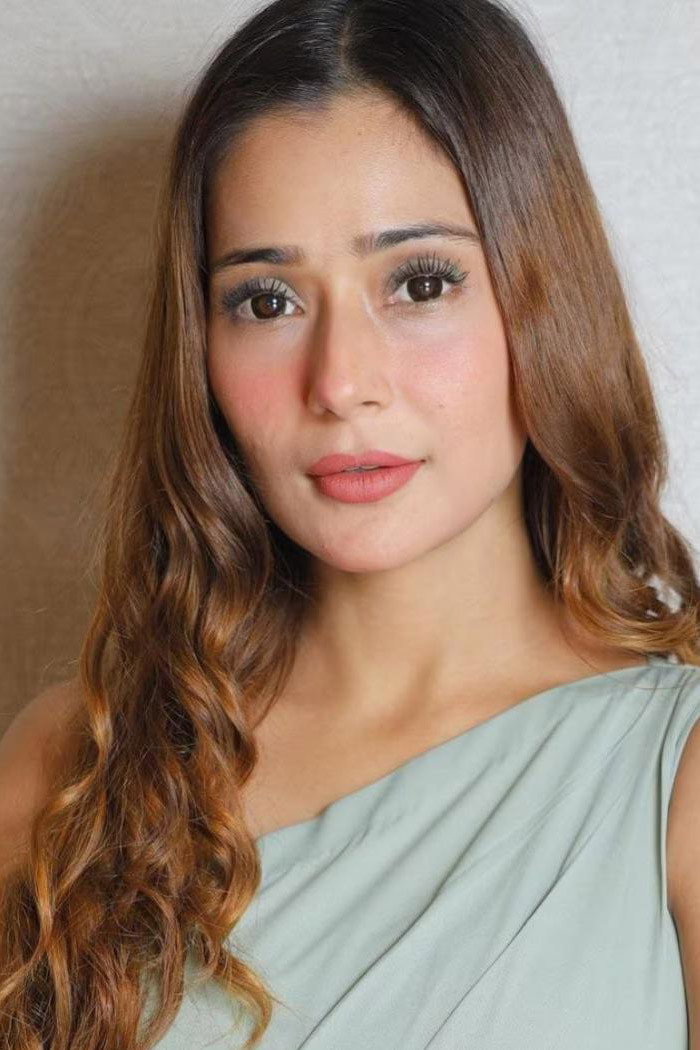 Sara Khan's poster