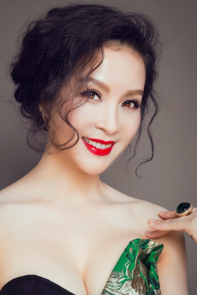 Thanh Mai's poster