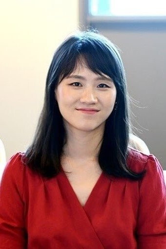 Kim Yeon-woo's poster