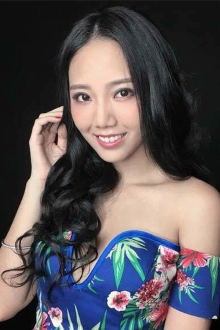 Maggie Li's poster