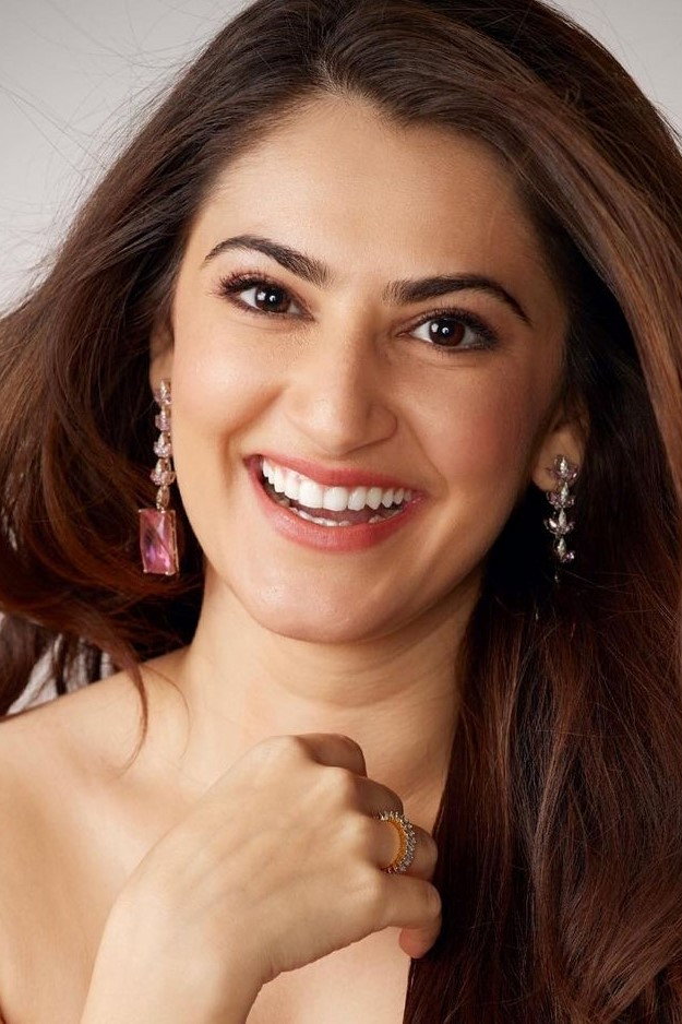 Shivaleeka Oberoi's poster