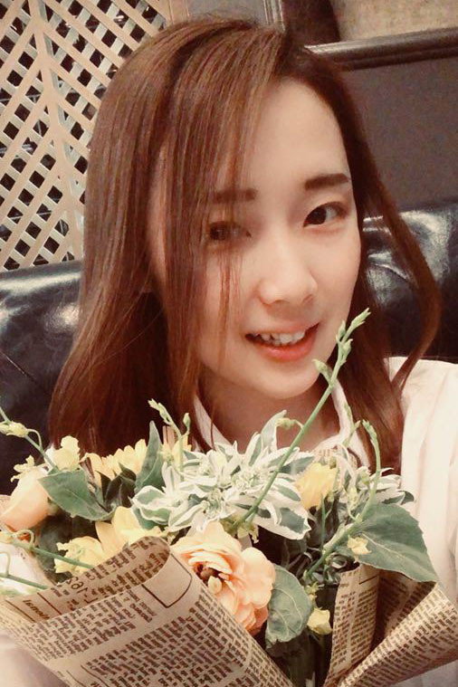 Zhang Ruoyu's poster