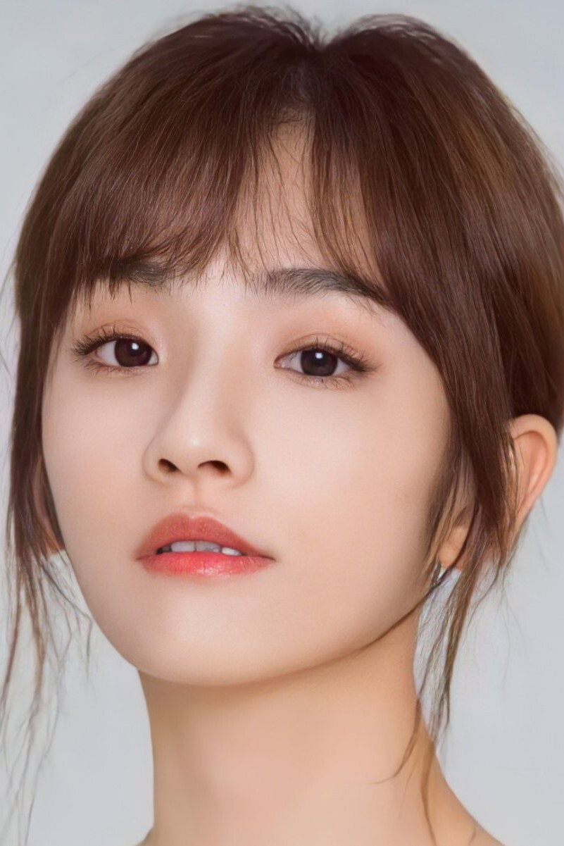 Jiang Yixuan's poster