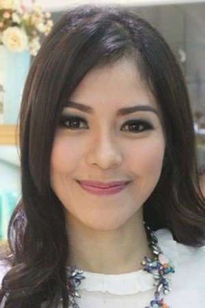 Metha Yunatria's poster