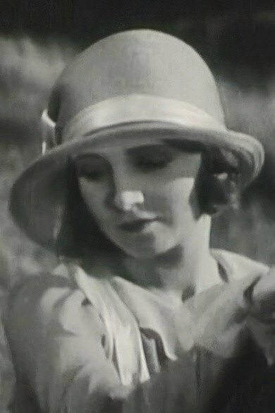 Véra Flory's poster