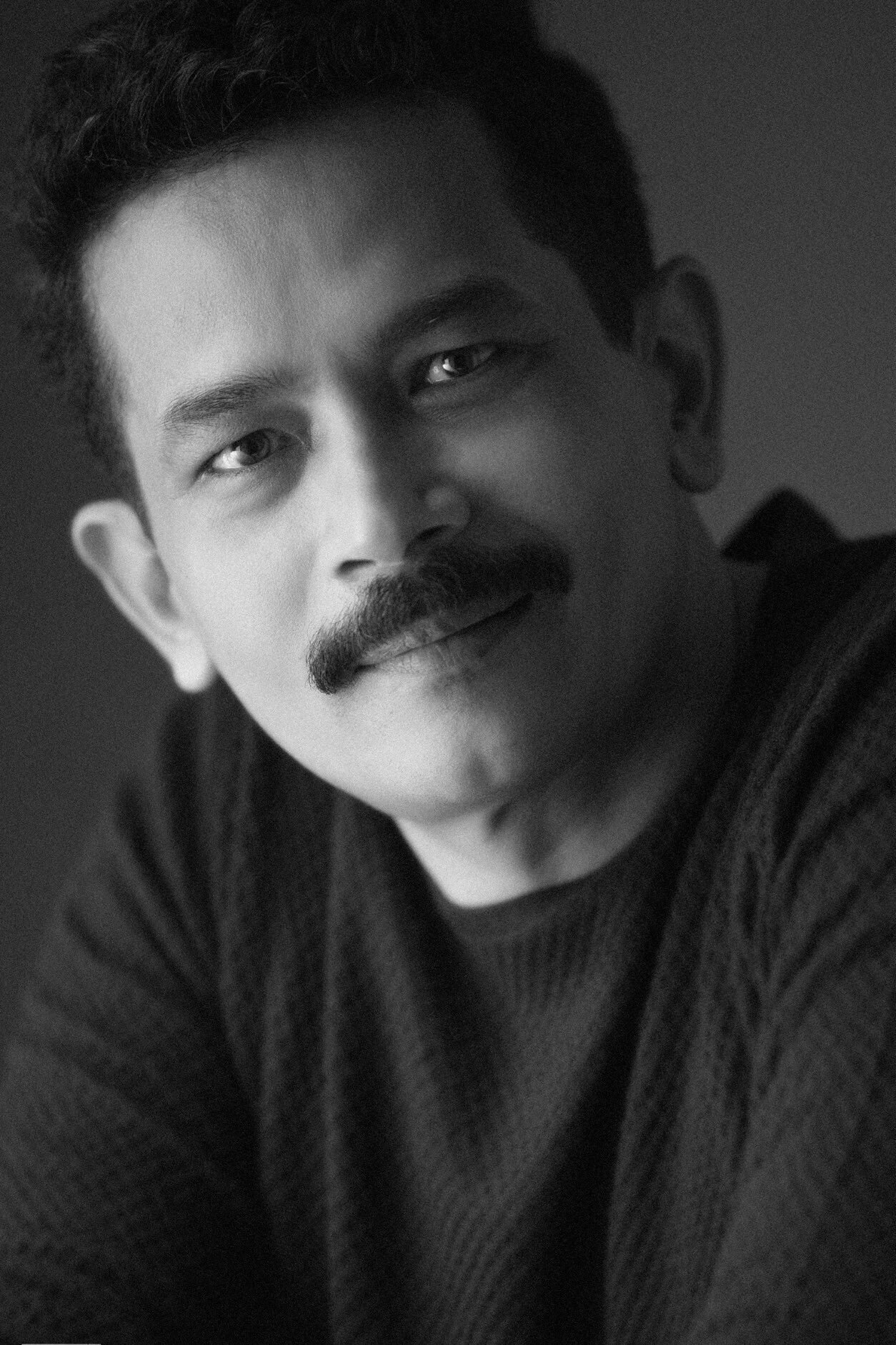 Atul Kulkarni's poster