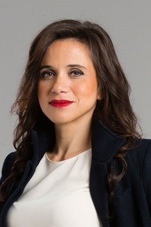 Dalila Carmo's poster